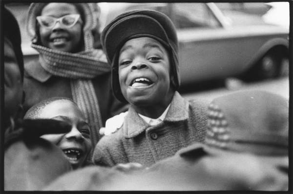 Neil Libbert: a witness to events. Bridgeman Collections Gems Boys in Harlem, New York, 1960 (b/w photo) / © Neil Libbert / Bridgeman Images